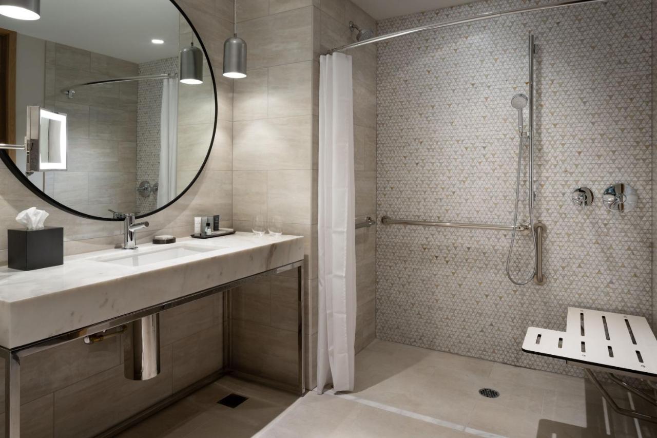 Jw Marriott Tampa Water Street Hotel Exterior photo