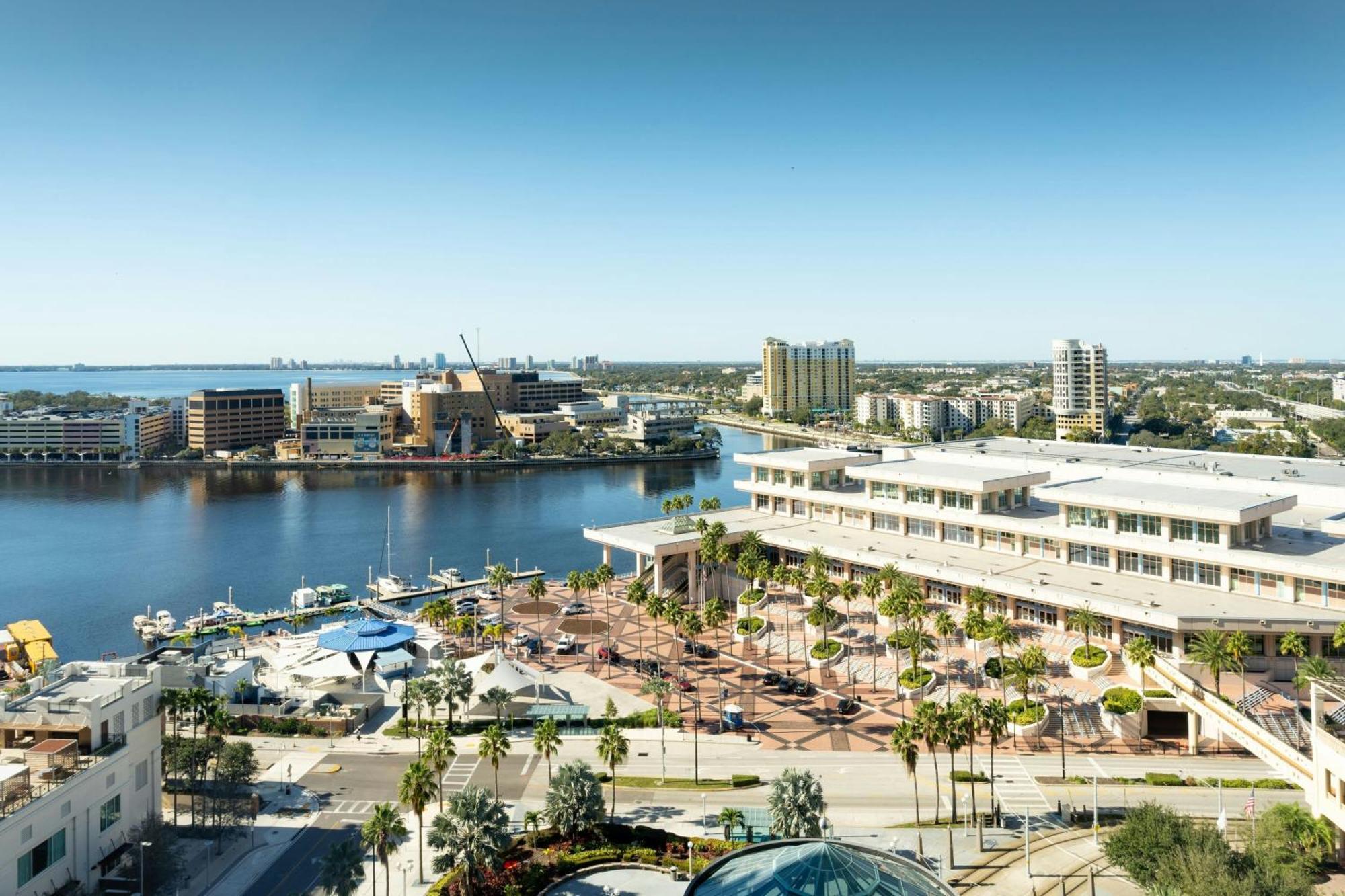Jw Marriott Tampa Water Street Hotel Exterior photo